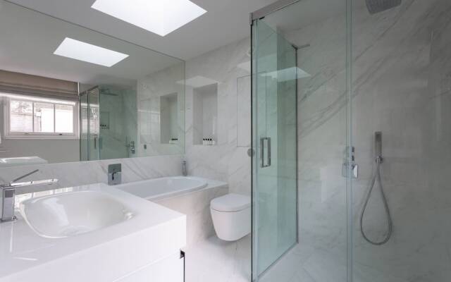 Eaton Mews South by Onefinestay