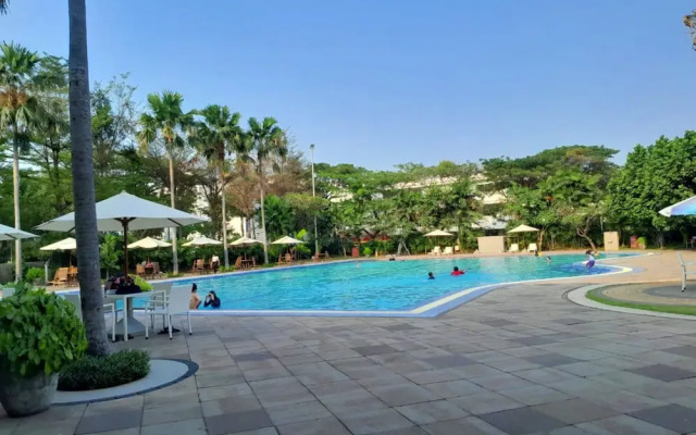 DREAM INN Aeropolis By Reccoma
