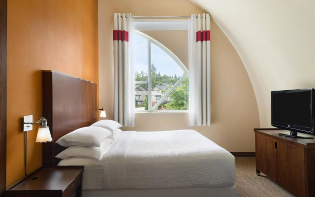 Four Points by Sheraton Surrey