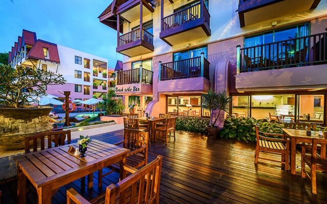 Seaview Patong Hotel