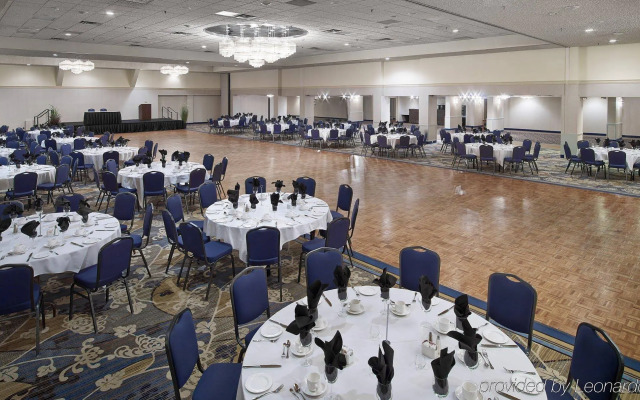 Wyndham Edmonton Hotel and Conference Centre