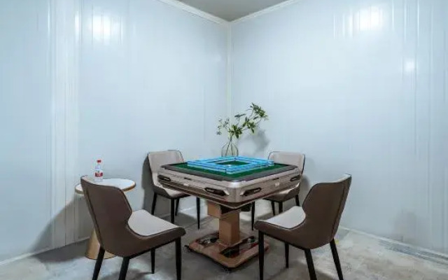 Dali Hanyue Lakeside Seaview Inn