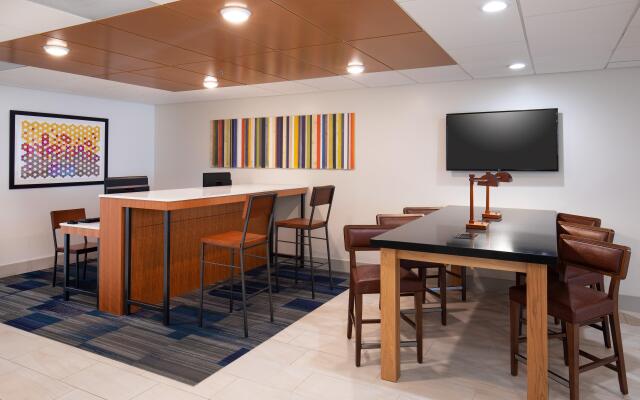 Holiday Inn Express Chesapeake - Norfolk