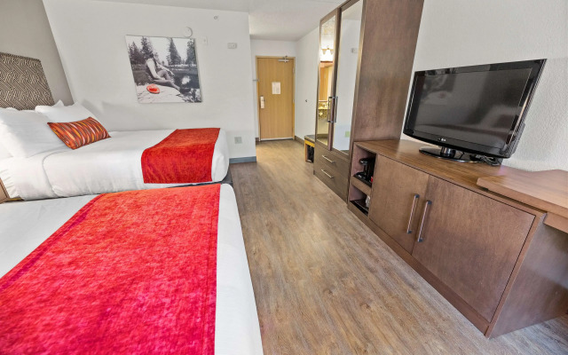 Best Western Plus McCall Lodge & Suites