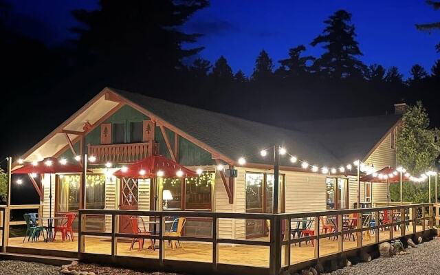 ADK Trail Inn