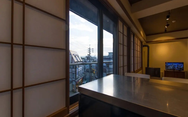 Tanuki Luxury Apartments
