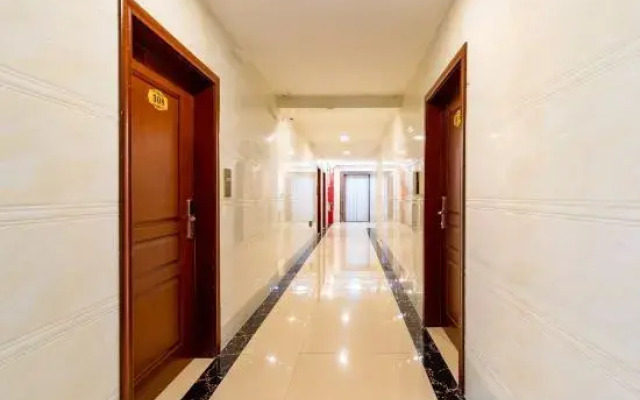 Xinxing Youjule Theme Hotel