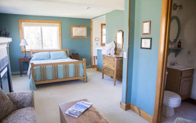 Red Clover Inn and Restaurant