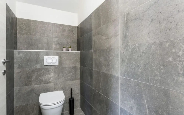 Villa Isabela Vr Naveri