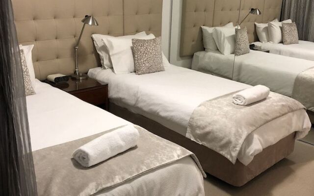 Large Apartment at Oracle Resort