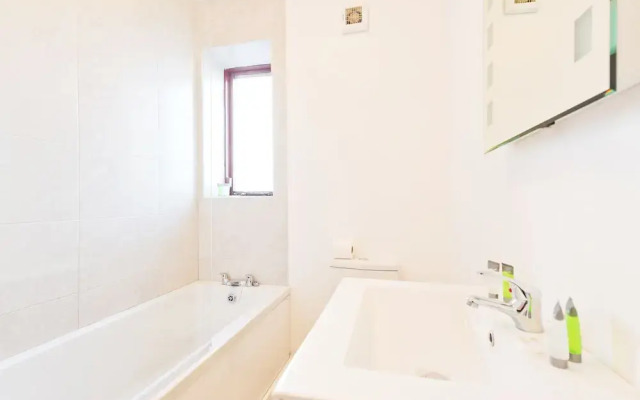 your place - Ballsbridge Court