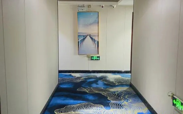 Yue Rui Fan Light Luxury Hotel