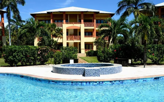 The Villas at Cocoplum