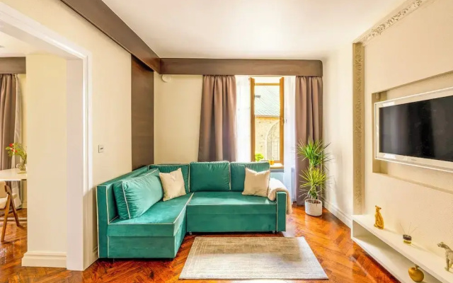 Main Square Prestige Suites -Staymoovers