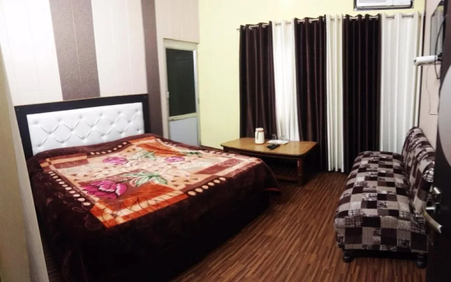 Hotel Ashok
