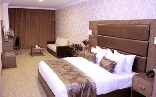 Ankawa Royal Hotel