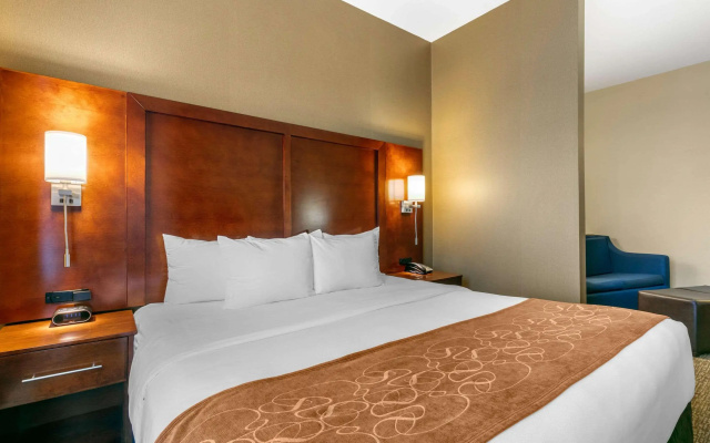 Comfort Suites Forrest City