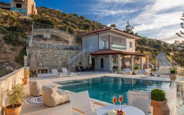 Amazing View Villa Aliki With Infinity Pool