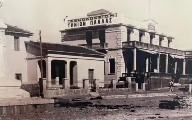 Tinion