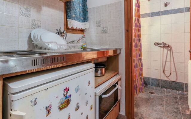 Elegant Holiday Home in Volimes With Near the Sea