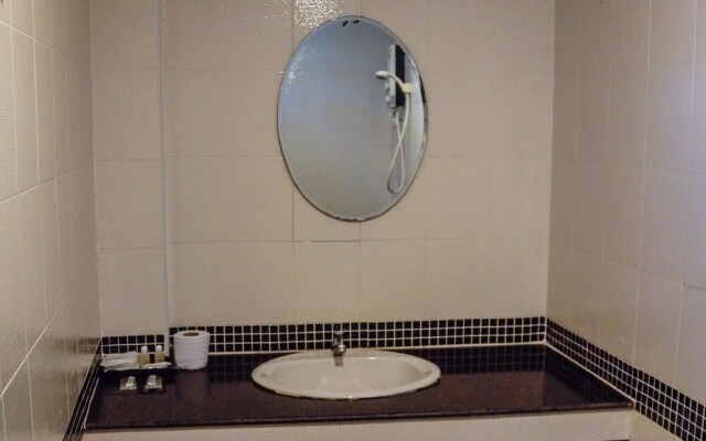 Patong Bay Guesthouse