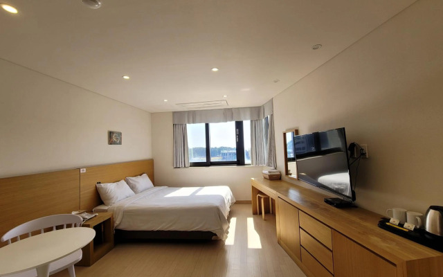 Bk Hotel Jeju