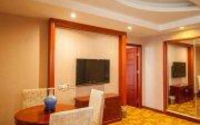 Ru Dong Hotel