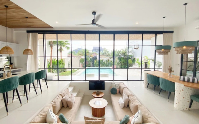 Arrova Bali by Blacksand