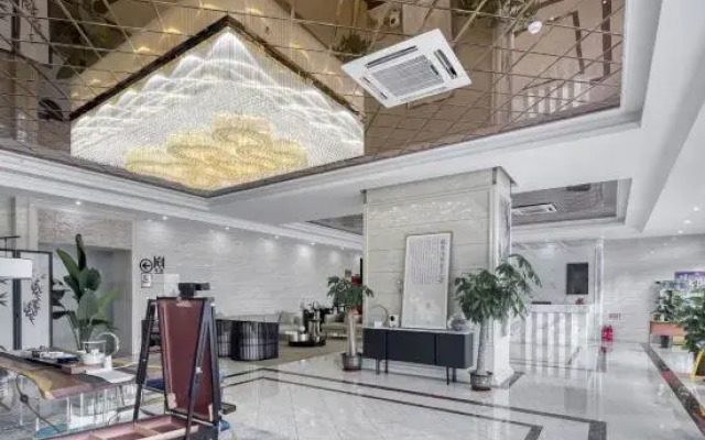Fangchenggang Longyunda Hotel