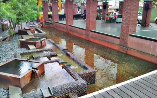 Jiaosi Twenty-one Hotspring Inn