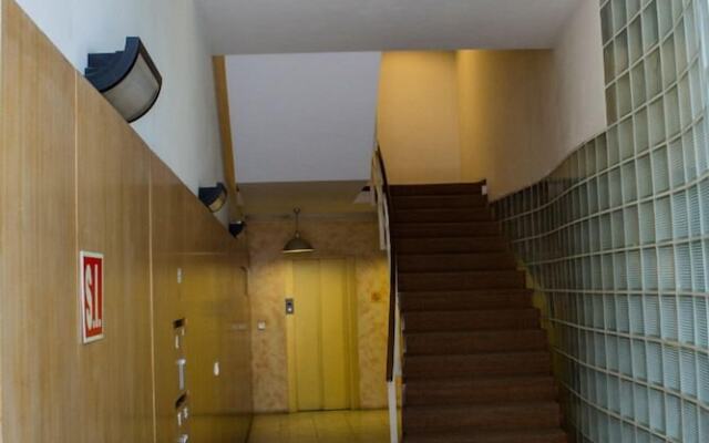 Low Cost Tourist Apts Palácio da Bolsa