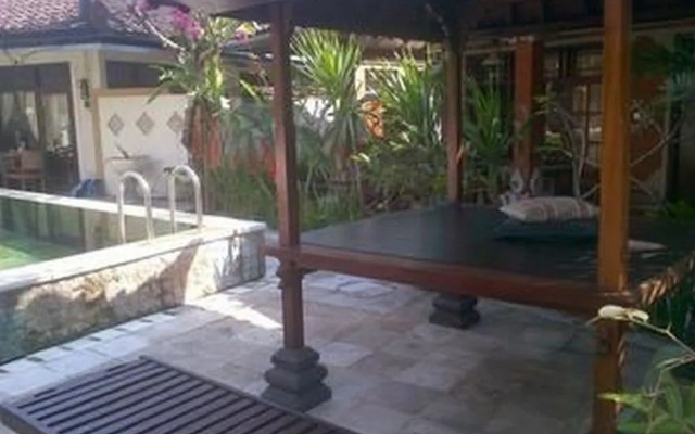 RedDoorz near Duyung Beach Sanur