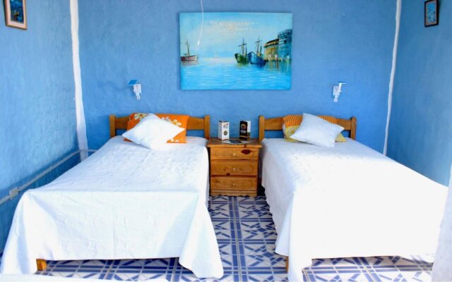 Galapagos Penguin Hostel