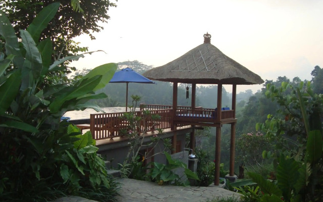 Amori Villas