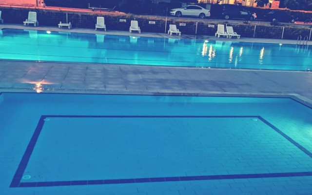 Family Friend Villa Pool BBQ 3b 1 Alacati Cesme