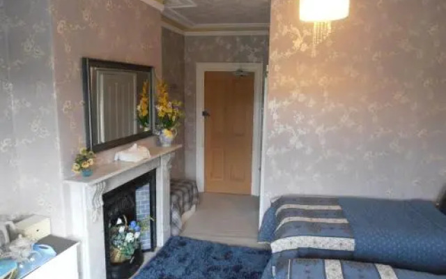 Riverside Guest House