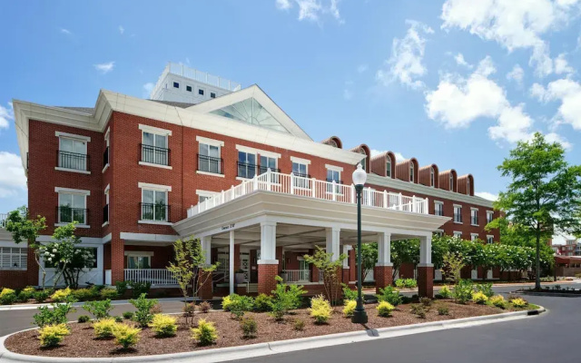 Tryon Riverfront Inn New Bern, Tapestry