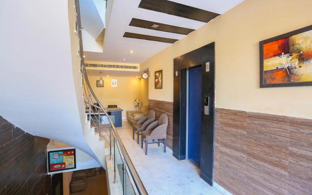 Capital O 605 Hotel Camria