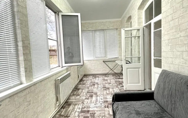 Апартаменты на улице Шаумяна 22