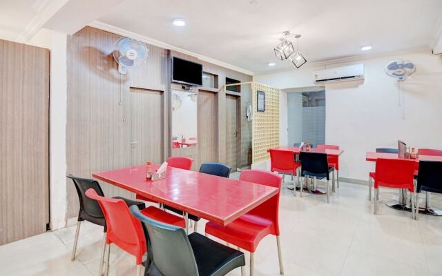 Collection O 30079 Indira Nagar