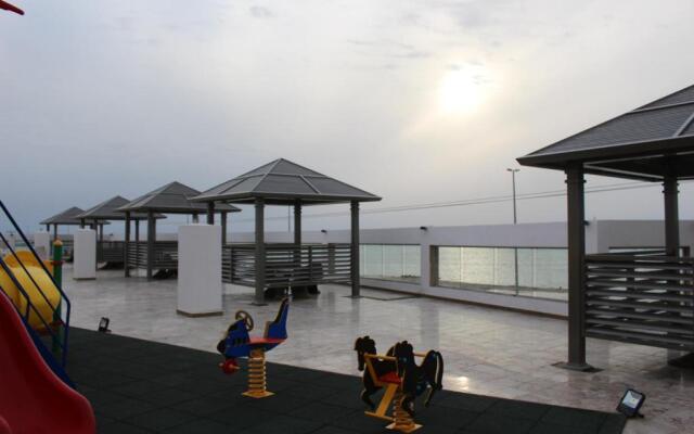 Sand Beach Suites(Families only)