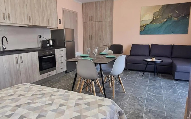 Eretria Apartments