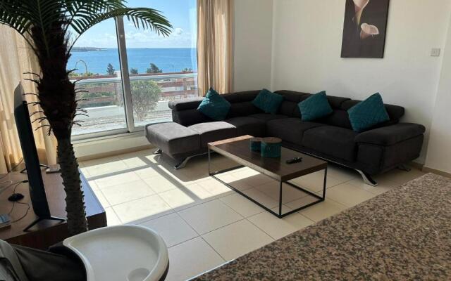 Villa Aqua Sunrise 1km From Beach With Sea Views