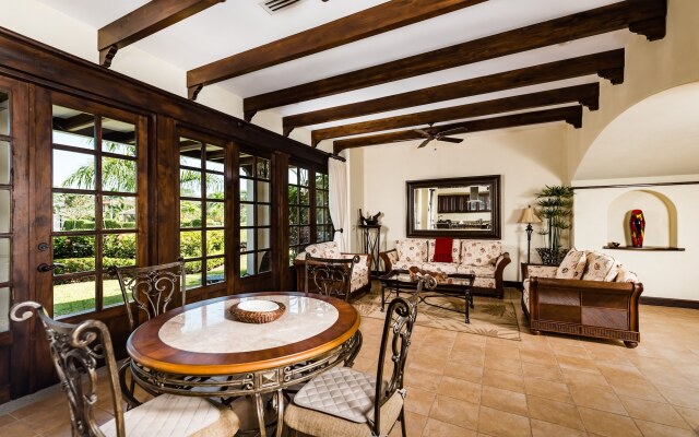 Luxury Vacation Rentals At Hacienda Pinilla