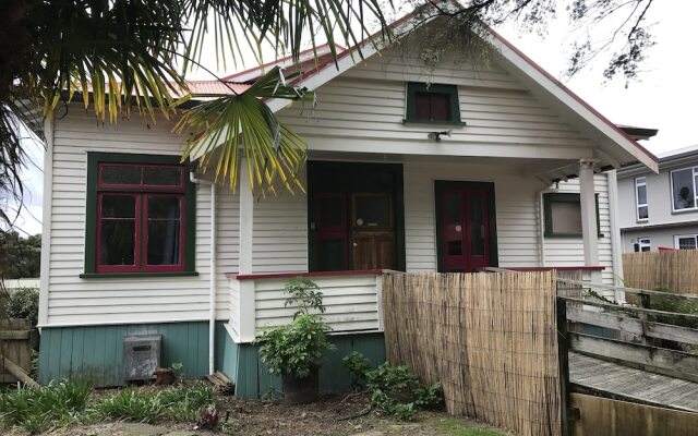 Villa on Wellington St