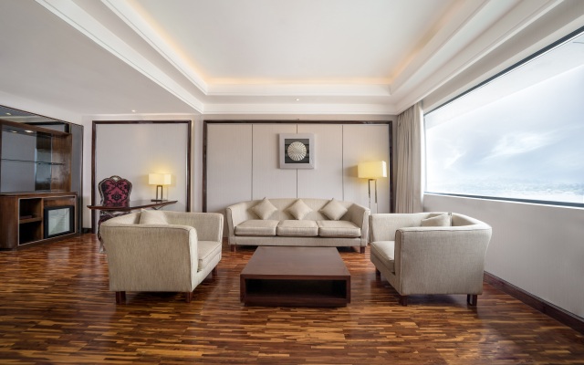 Swiss-Belhotel Harbour Bay