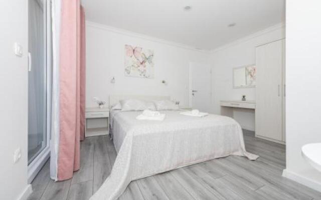 Apartments PETRUSIC
