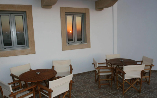 Athena Hotel