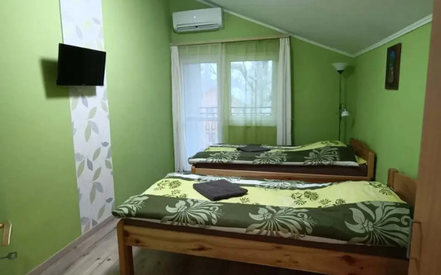 Tölgyfa Panzió
