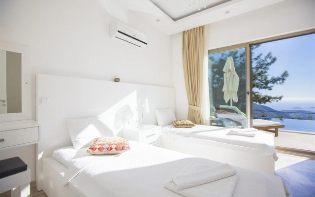 Villa Islamlar House by Akdenizvillam